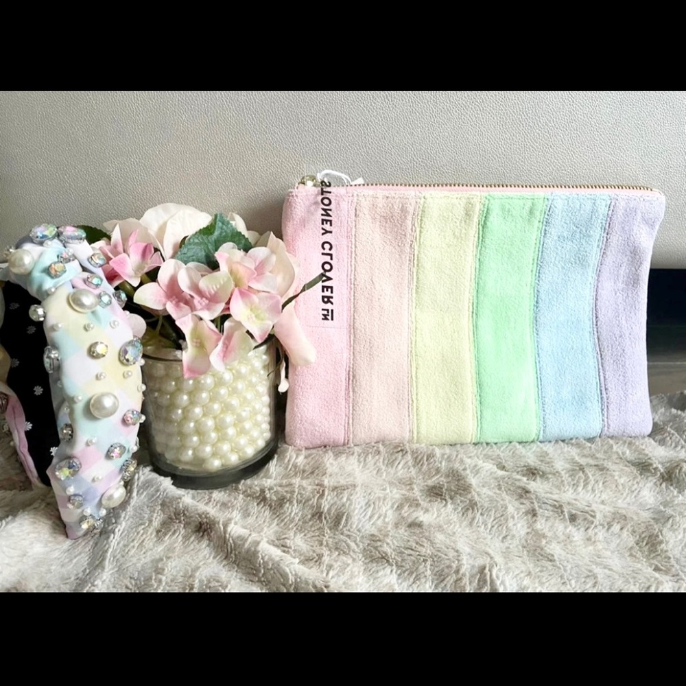 Stoney Clover Lane Rainbow Flat